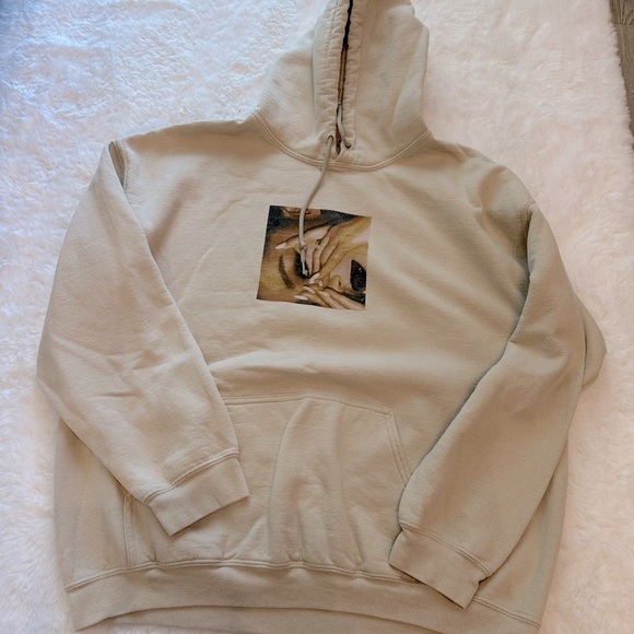 Ariana Grande Tops - Limited Edition Ariana Grande Hoodie